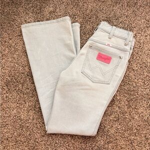 BARBIE Wrangler Women's Light Wash Jeans NWOT